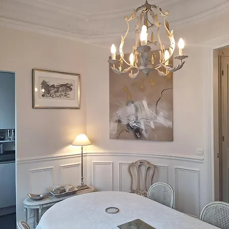 Plein Centre Et Lumineux Appartement