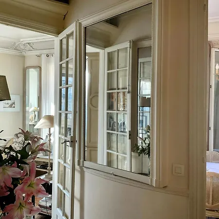 Appartement Plein Centre Et Lumineux *