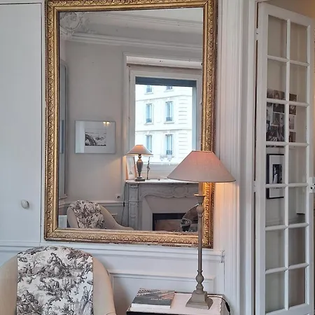 Plein Centre Et Lumineux Appartement Parijs